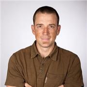 Desde 1999 dedicado a la enseñanza de la escalada. Profesor de Educación Física y Técnico Deportivo en escalada. + de 1000 alumnos